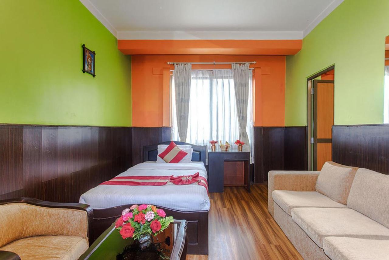 Nepalaya Hotel Kathmandu Exteriör bild