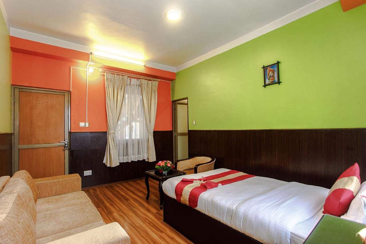 Nepalaya Hotel Kathmandu Exteriör bild