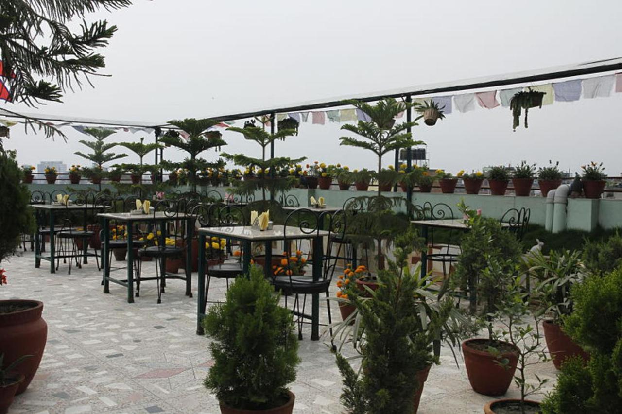 Nepalaya Hotel Kathmandu Exteriör bild