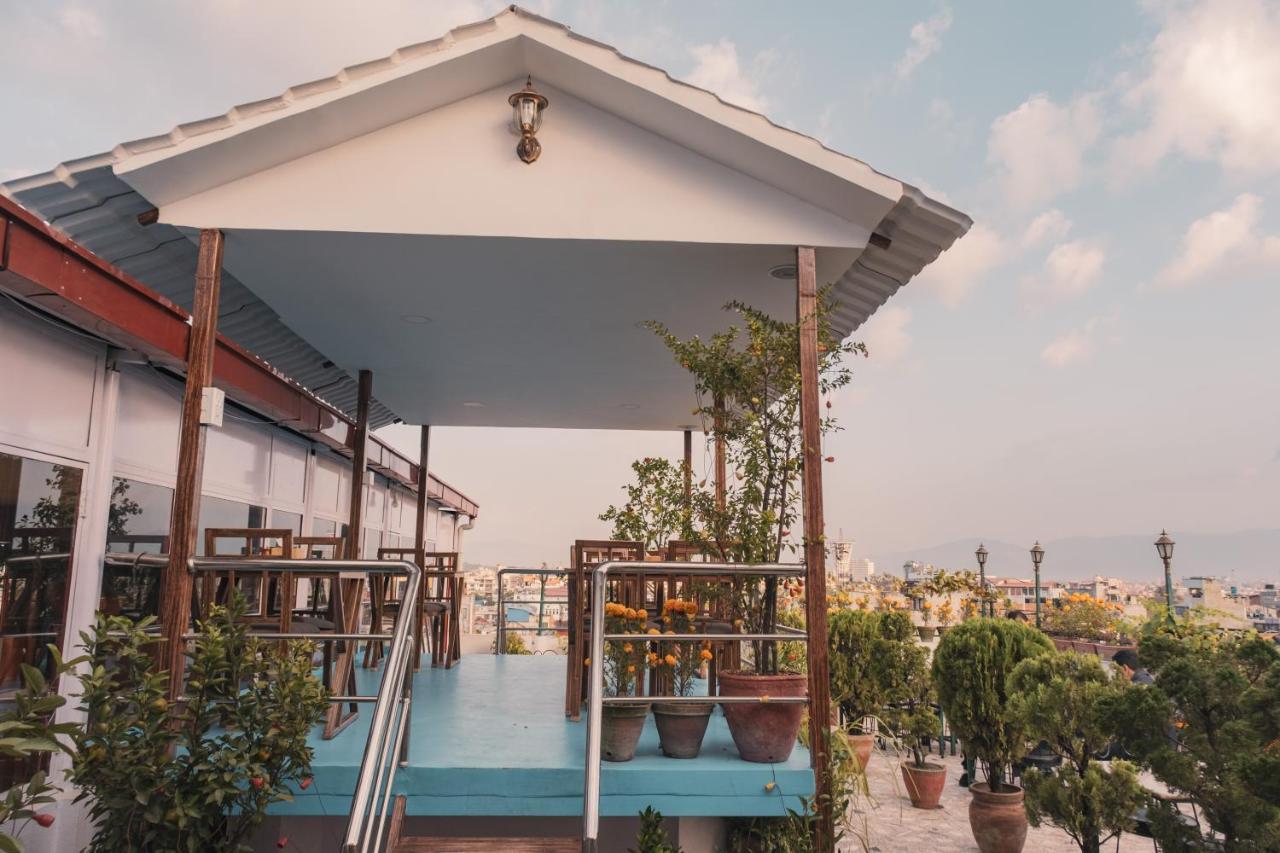 Nepalaya Hotel Kathmandu Exteriör bild